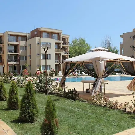 Apartment Private Victoria